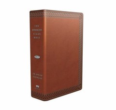 The Jeremiah Study Bible, NKJV: (Brown w/ burnished edges) LeatherLuxe® w/thumb