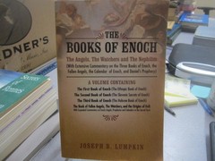 The Books of Enoch: The Angels, The Watchers and The Nephilim: (With Extensive C