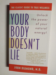 Your Body Doesn’t Lie by John Diamond (1989, Mass Market)