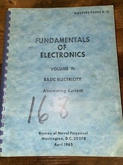 Fundamentals of Electronics Vol 1b Basic Electricity AC Bureau of Naval Per 1965