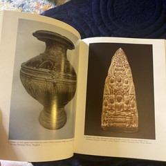 Ceramic Traditions of South-East Asia Hardcover John S. Guy (1990, HC)
