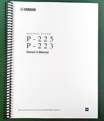 Yamaha P-225 P-223 Owner’s Manual: 32 Pages & Protective Covers!