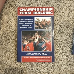 Championship Team Building Paperback Jeff Janssen, M.S. 1999 Sports Textbook