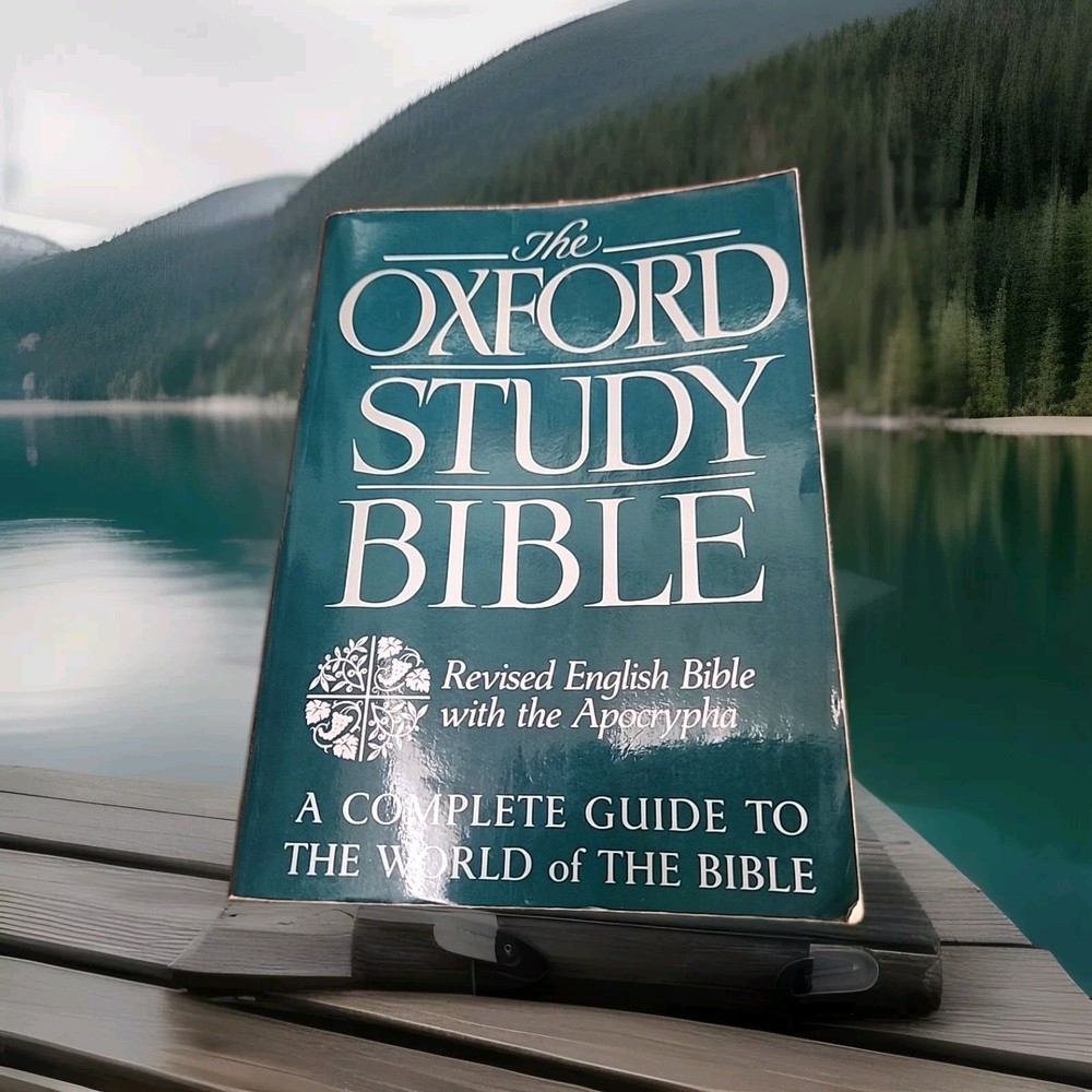 The Oxford Study Bible: Revised English Bible with the Apocrypha – paperback…