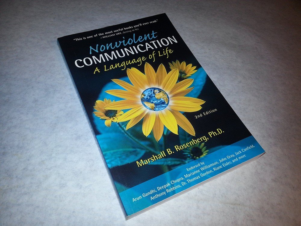 Nonviolent Communication: A Language of Life – paperback Marshall B. Rosenbe…