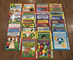 Frog Street Press Story Folders Complete Set of 34 Pre-K Magnetic Bilingual
