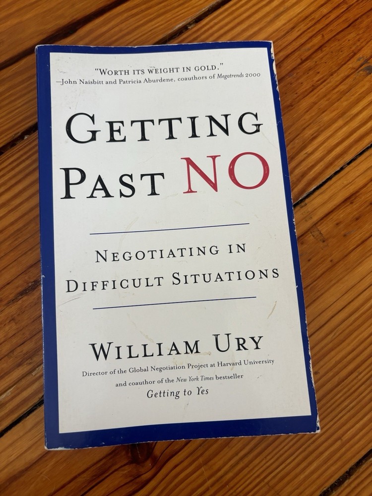 Getting Past No: Negotiating in Difficult Situations – Paperback – GOOD