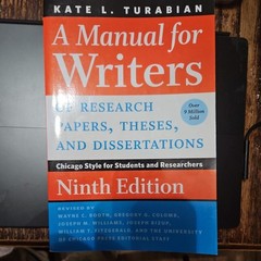 Chicago Guides to Writing, Editing, and Publishing Ser.: Manual for Writers…
