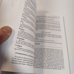 Pocket Handbook of Emergency Psychiatric Medicine Paperback