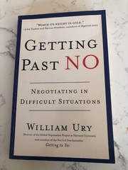 Getting Past No: Negotiating in Difficult Situations – Paperback – VERY GOOD