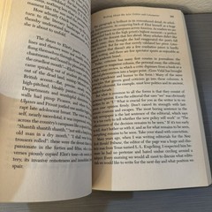 On Writing Well by William Zinsser Paperback Classic Nonfiction Guide book