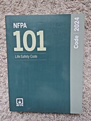 *2024 NFPA 101 Life Safety Code Paperback – ISBN 9781455930562