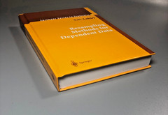Resampling Methods for Dependent Data S N Lahiri Springer Statistics Hardback