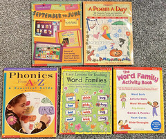 Grades K-3 Literacy Scholastic Books Lot of 5 Word Families Phonics Poetry
