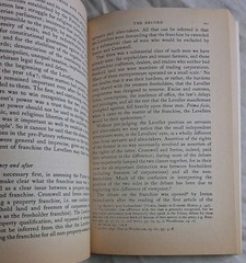Political Theory of Possessive Individualism: Hobbes to Locke Macpherson PB 1972