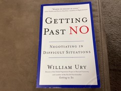GETTING PAST NO : Negotiating in Difficult Situations ,William ury