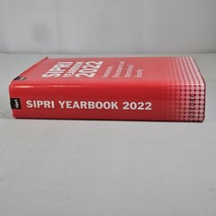 Sipri Yearbook Ser.: SIPRI Yearbook 2022 : Armaments, Disarmament and…