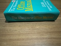 The Macquarie Office Manual 1000 Pages by Jennifer Rudwick
