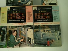 Vintage 5 Volume Howard W Sams & Co 1964 Basic Electricity/Electronics Book Set
